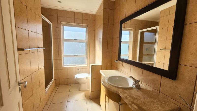 To Let 3 Bedroom Property for Rent in Pinnacle Point Golf Estate Western Cape
